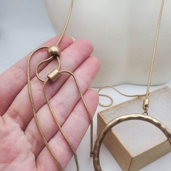 Unique sought out after‎ adjust your own size tribal hoop necklace - Picture 3 of 4